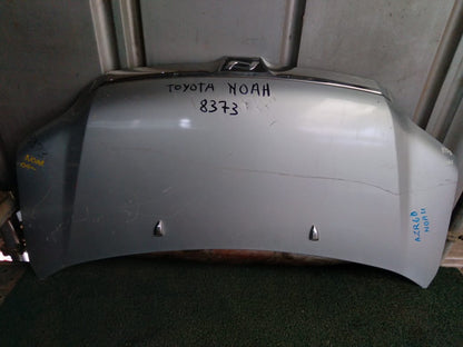Capot Noah 2004